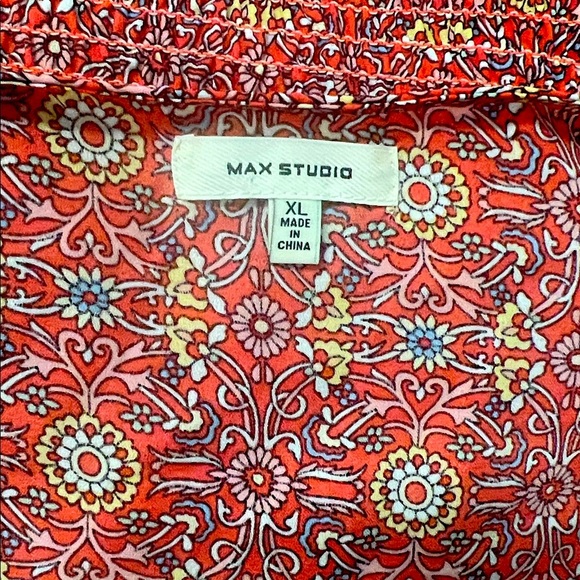 Max Studio Red Floral Blouse - Picture 3 of 5